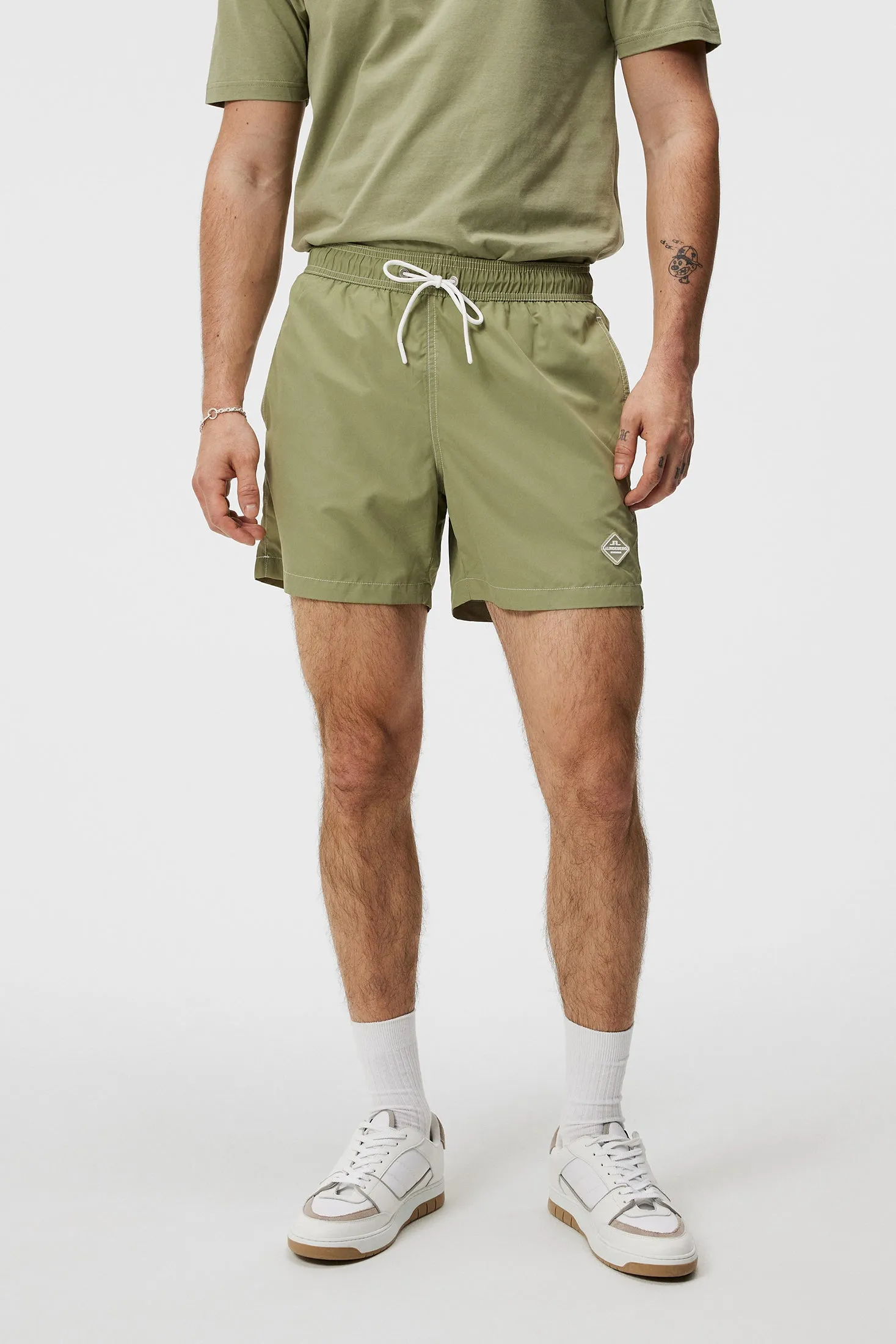 Banks Solid Swim Trunks / Oil Green