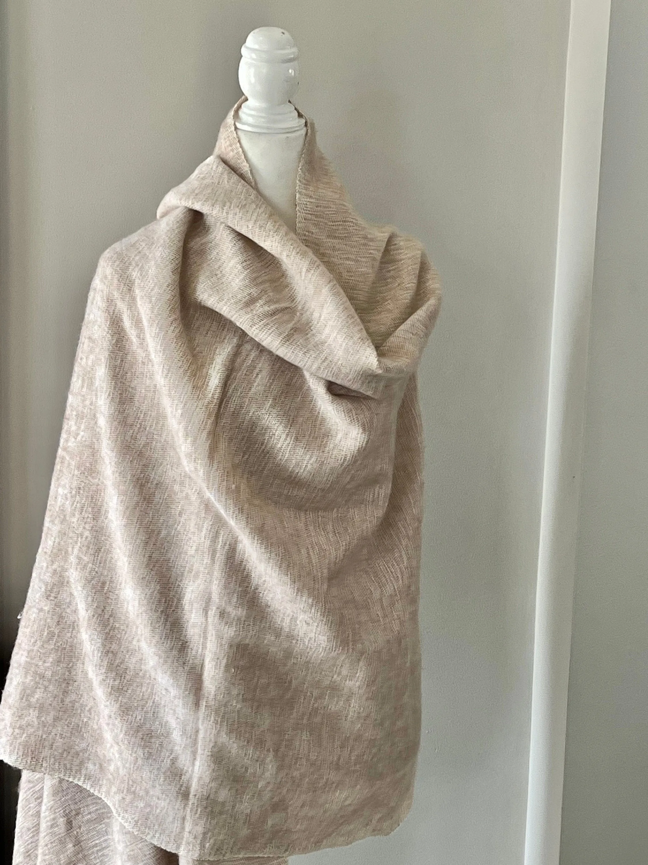 Cream/Beige Himalayan Yak wool Scarf, Shawl, Soft and warm Yoga Throw, Oversize scarf, Hand-Loomed Nepal, Unique handmade gift