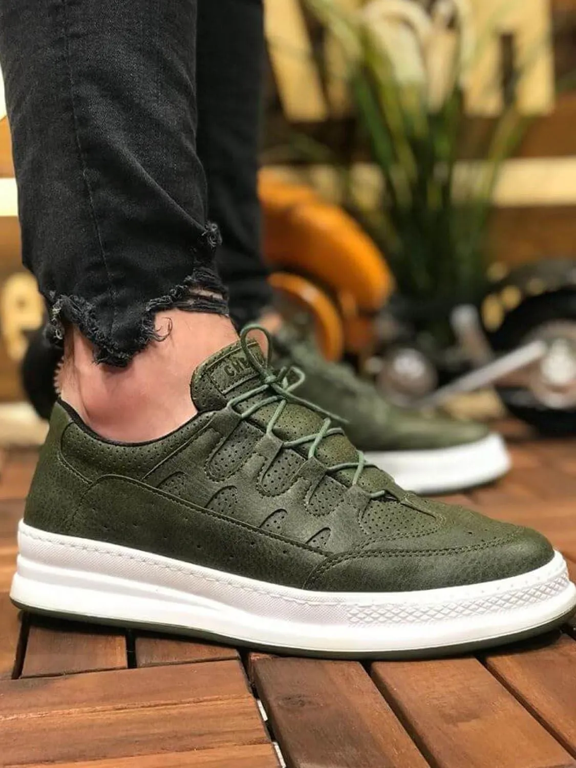 Khaki Sneaker CH040 Streetwear Sneaker