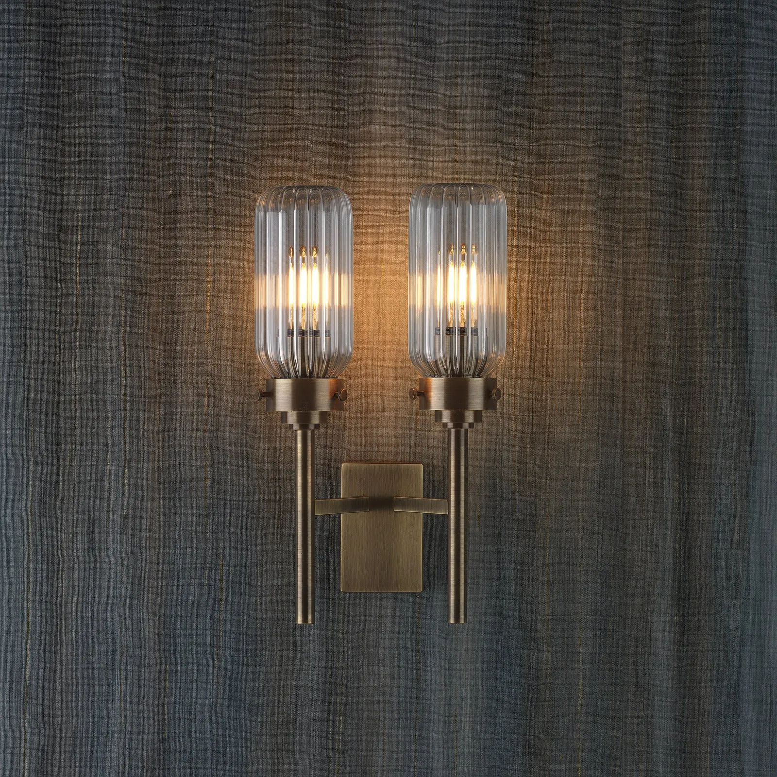 Solti Twin Wall Light